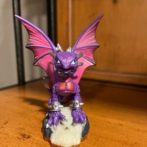 Skylanders Giants Series 2 Cynder Action Figure 85000888 UNDEAD Dragon